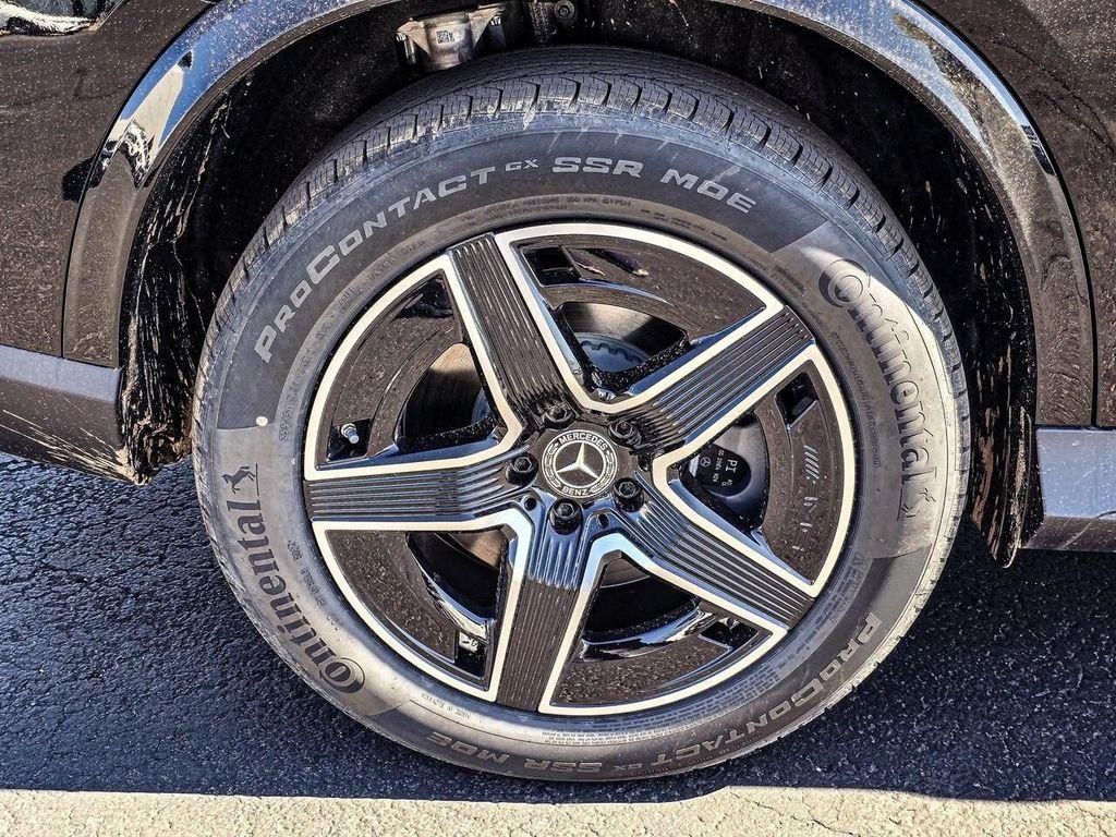 new 2025 Mercedes-Benz GLC 350e car, priced at $69,600
