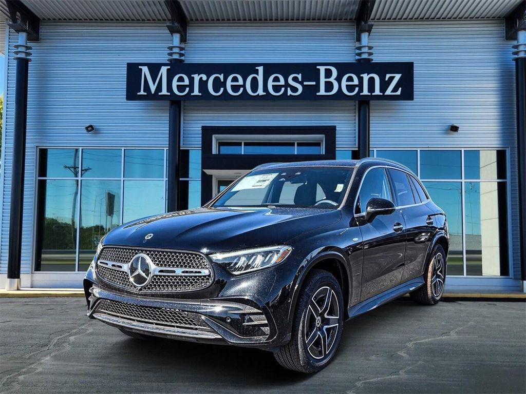 new 2025 Mercedes-Benz GLC 350e car, priced at $69,600