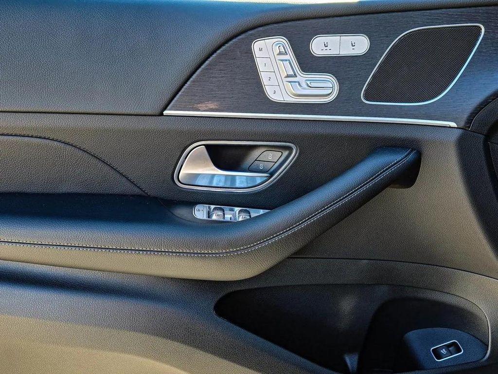 new 2026 Mercedes-Benz GLE 350 car, priced at $69,965