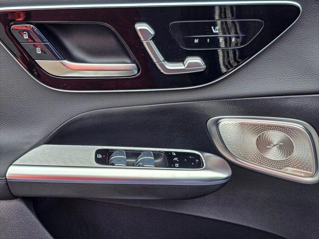 new 2025 Mercedes-Benz GLC 300 car, priced at $67,070