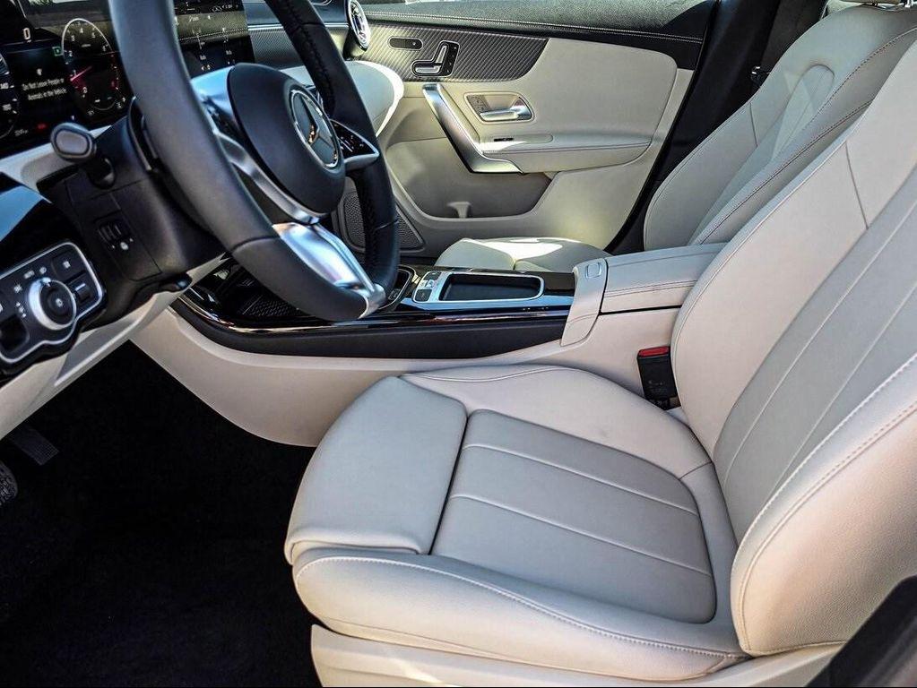 new 2025 Mercedes-Benz CLA 250 car, priced at $48,895