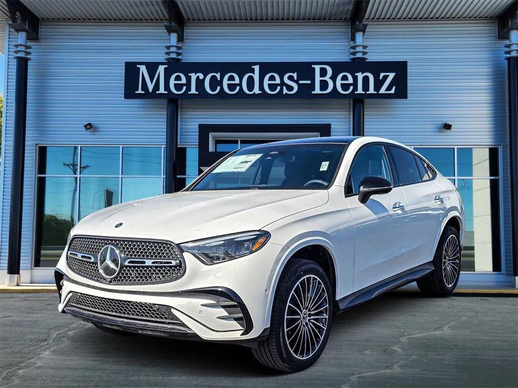 new 2025 Mercedes-Benz GLC 300 car, priced at $68,600