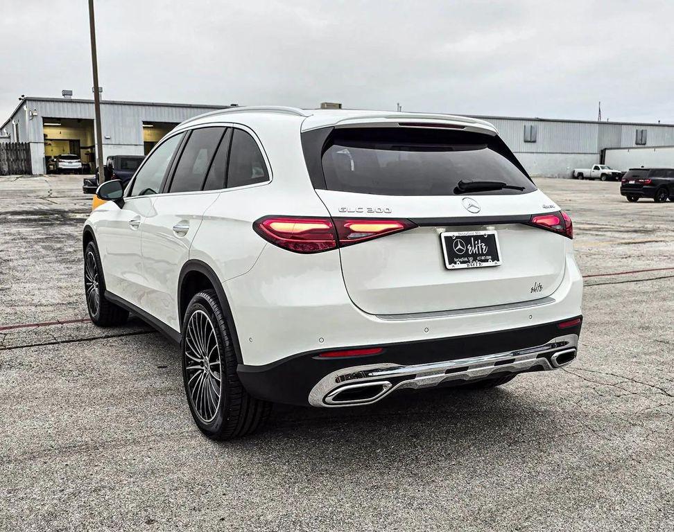 new 2026 Mercedes-Benz GLC 300 car, priced at $66,670