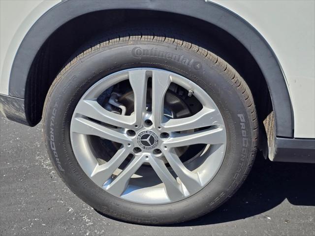 used 2020 Mercedes-Benz GLA 250 car, priced at $21,856