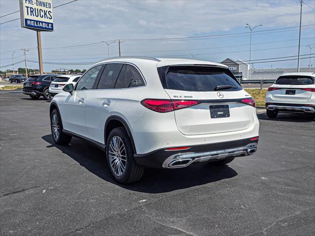 new 2024 Mercedes-Benz GLC 300 car, priced at $53,085