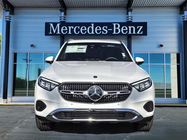 new 2024 Mercedes-Benz GLC 300 car, priced at $51,585