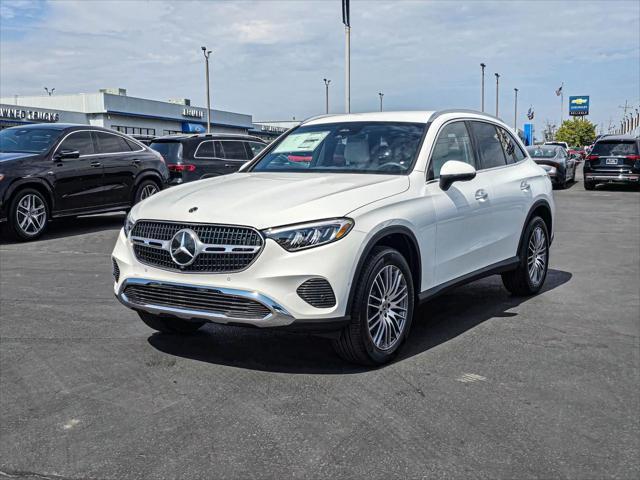 new 2024 Mercedes-Benz GLC 300 car, priced at $51,585