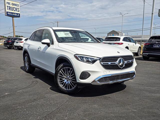 new 2024 Mercedes-Benz GLC 300 car, priced at $51,585