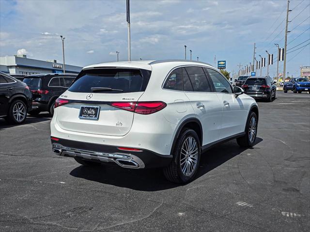 new 2024 Mercedes-Benz GLC 300 car, priced at $51,585