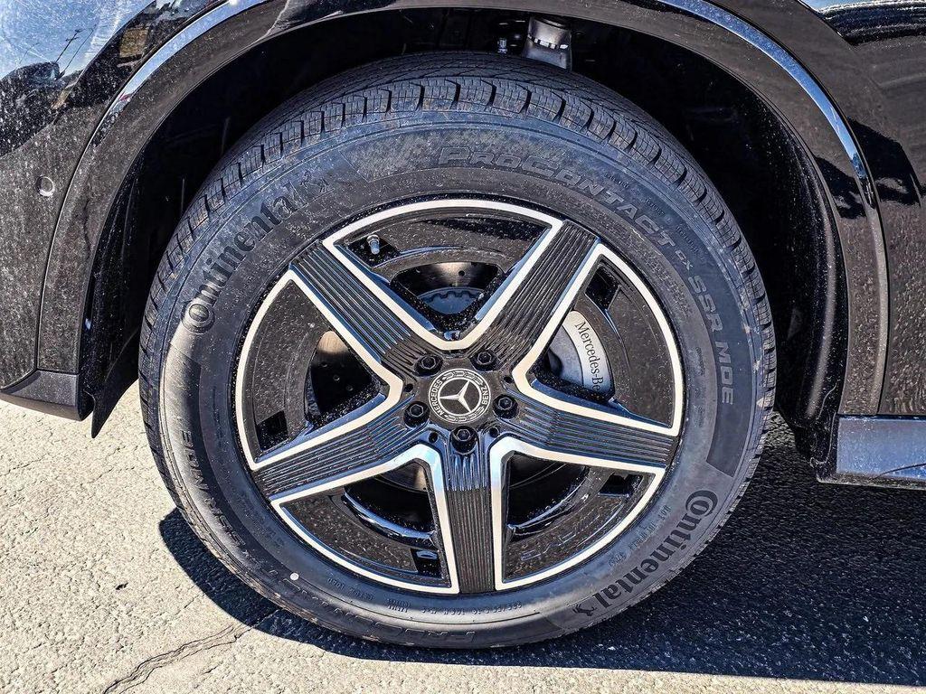 new 2025 Mercedes-Benz GLC 350e car, priced at $63,650
