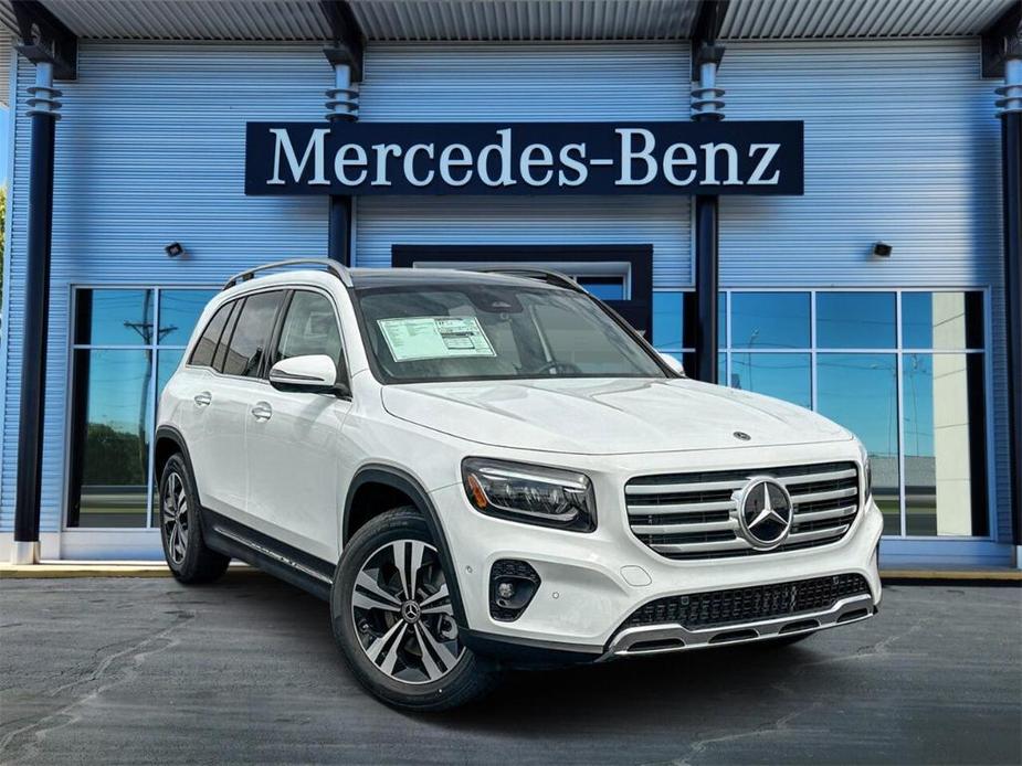 new 2024 Mercedes-Benz GLB 250 car, priced at $51,920