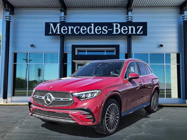 new 2025 Mercedes-Benz GLC 300 car, priced at $63,135
