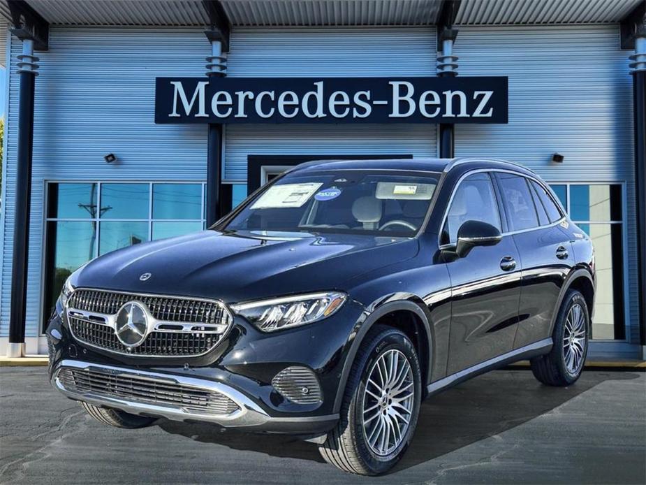 new 2024 Mercedes-Benz GLC 300 car, priced at $53,415