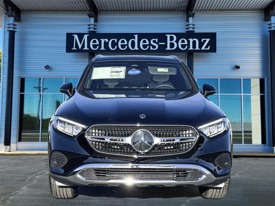 new 2024 Mercedes-Benz GLC 300 car, priced at $53,415