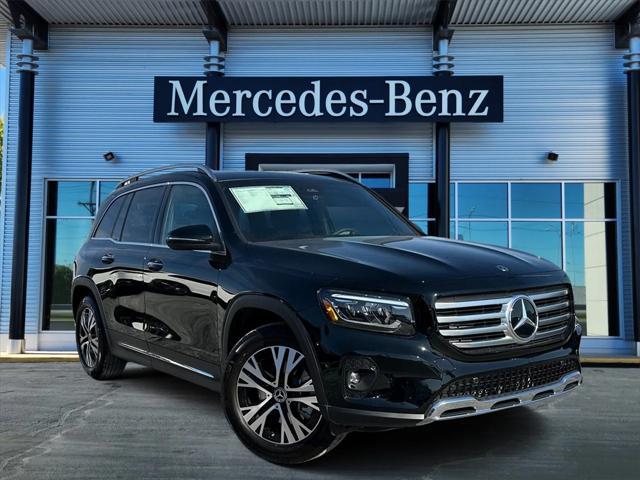 new 2024 Mercedes-Benz GLB 250 car, priced at $47,752