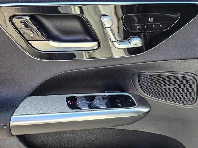 new 2025 Mercedes-Benz GLC 300 car, priced at $62,140