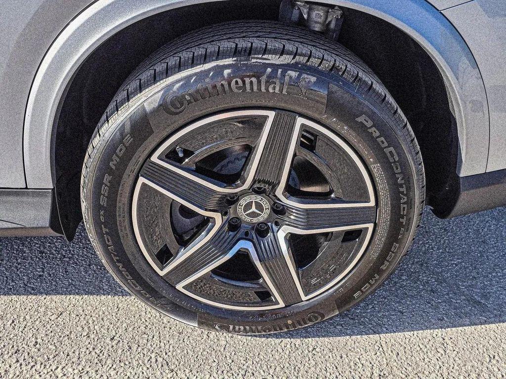 new 2025 Mercedes-Benz GLC 350e car, priced at $67,450