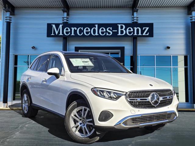 new 2025 Mercedes-Benz GLC 300 car, priced at $56,335