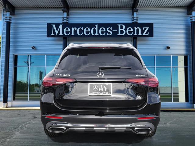 new 2024 Mercedes-Benz GLC 300 car, priced at $53,615