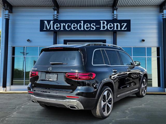 new 2024 Mercedes-Benz GLB 250 car, priced at $53,815