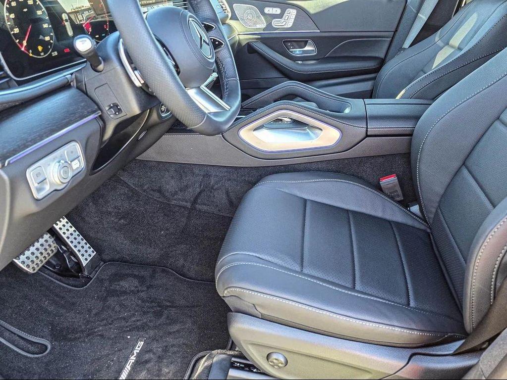 new 2025 Mercedes-Benz GLS 450 car, priced at $79,980