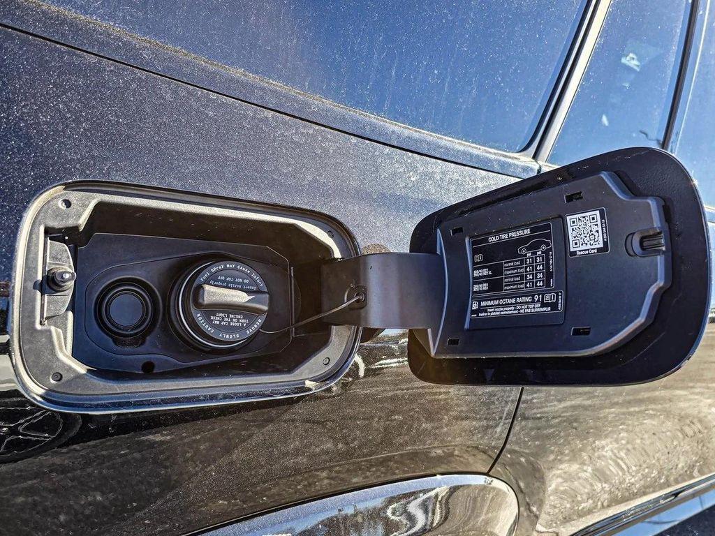 new 2025 Mercedes-Benz GLS 450 car, priced at $79,980