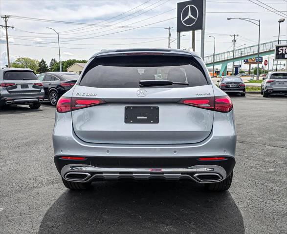 new 2025 Mercedes-Benz GLC 300 car, priced at $57,725