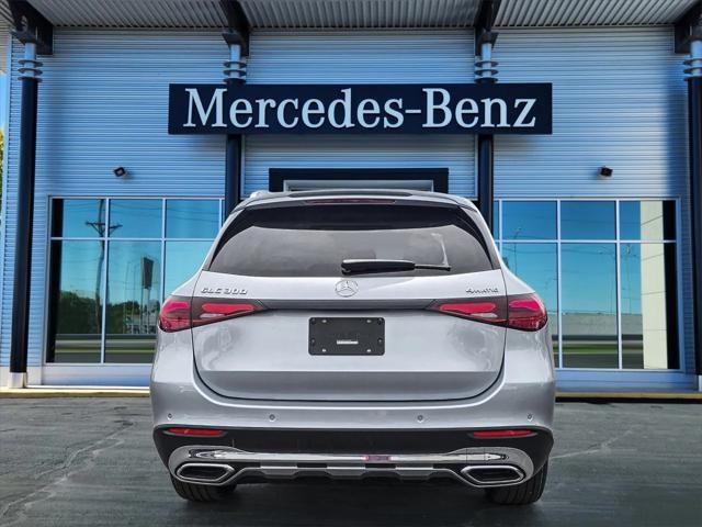 new 2025 Mercedes-Benz GLC 300 car, priced at $57,725