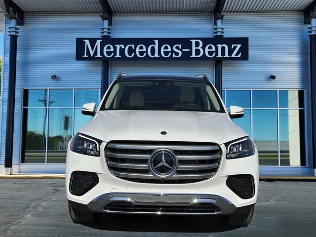 new 2024 Mercedes-Benz GLS 450 car, priced at $90,125