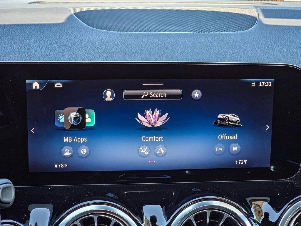 new 2025 Mercedes-Benz GLA 250 car, priced at $38,092