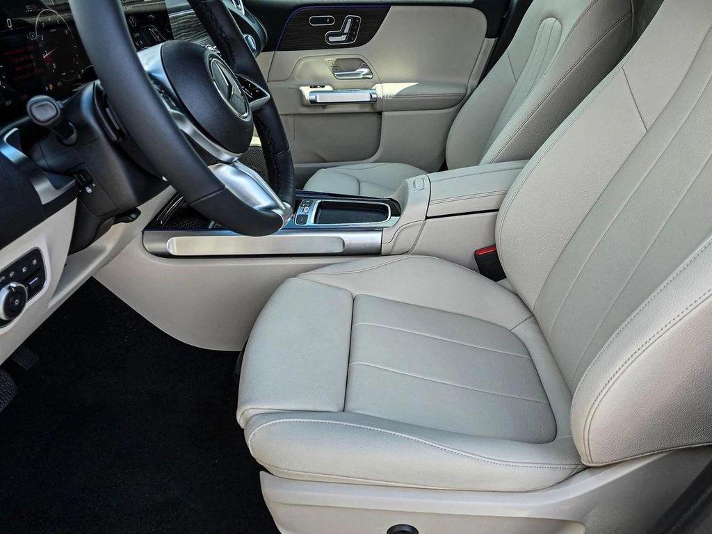new 2026 Mercedes-Benz GLB 250 car, priced at $51,630