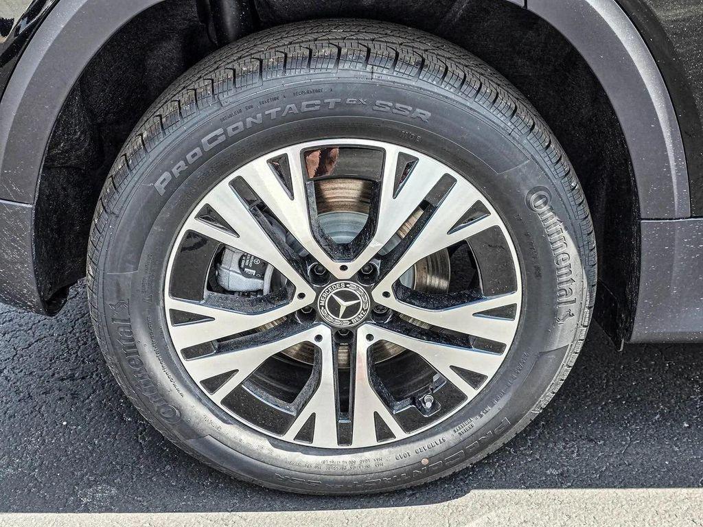 new 2026 Mercedes-Benz GLB 250 car, priced at $51,630