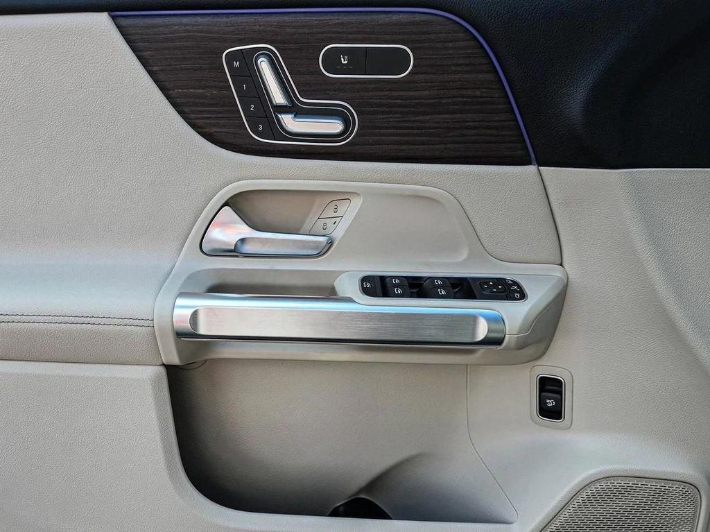 new 2026 Mercedes-Benz GLB 250 car, priced at $51,630
