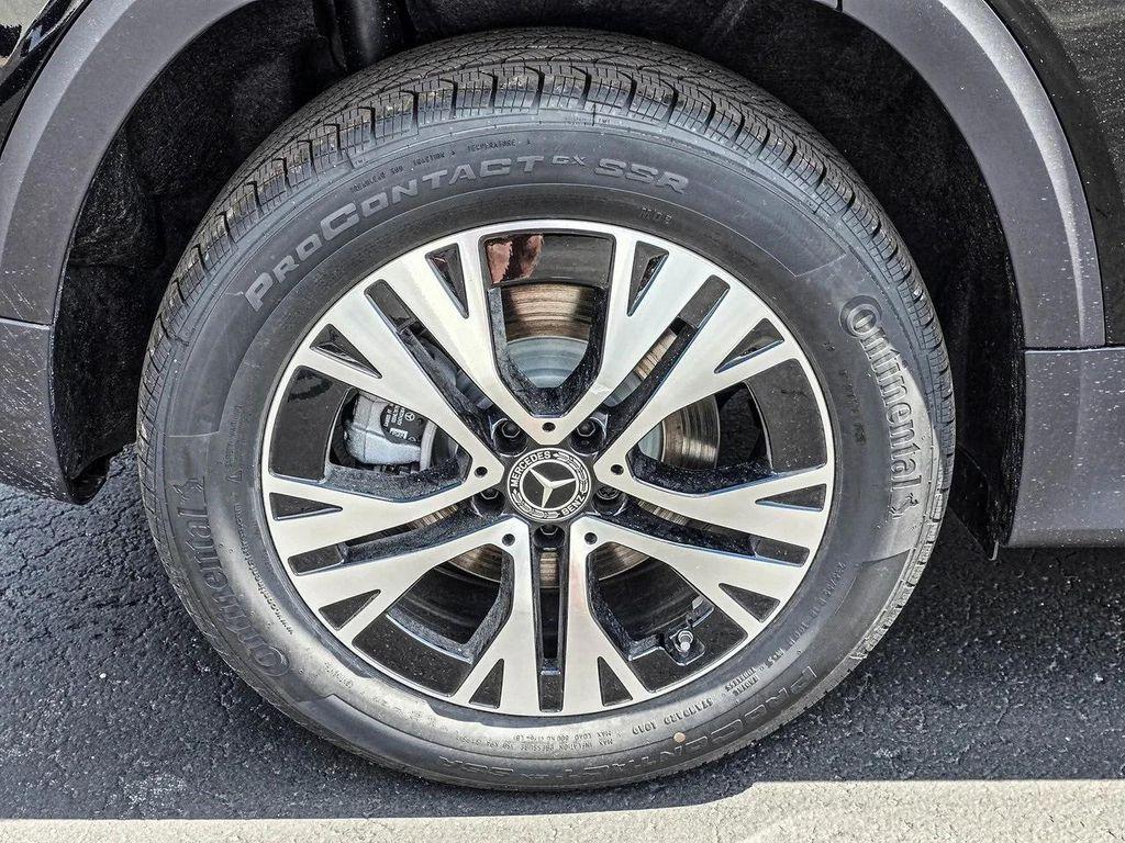 new 2026 Mercedes-Benz GLB 250 car, priced at $51,630