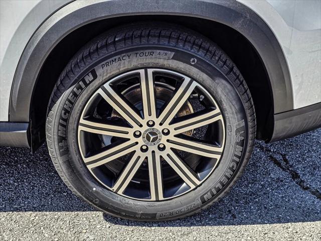 new 2025 Mercedes-Benz GLE 350 car, priced at $67,135