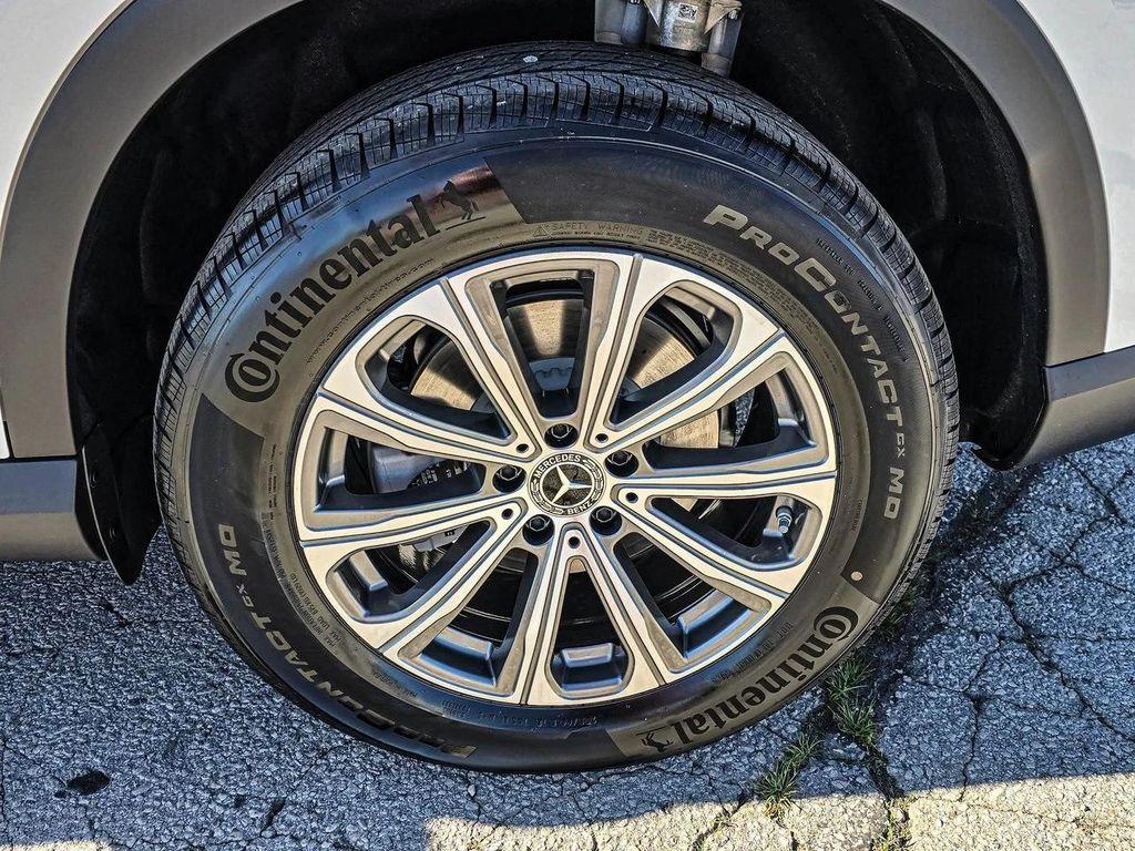 new 2026 Mercedes-Benz GLC 300 car, priced at $54,335