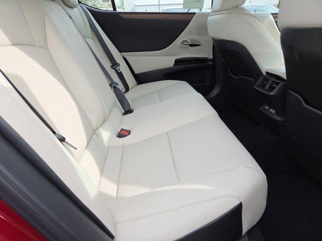 new 2025 Lexus ES 350 car, priced at $46,624