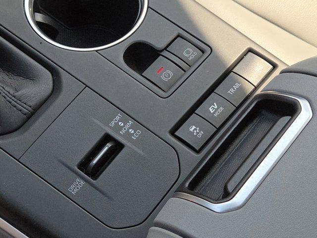 used 2020 Toyota Highlander Hybrid car, priced at $32,396