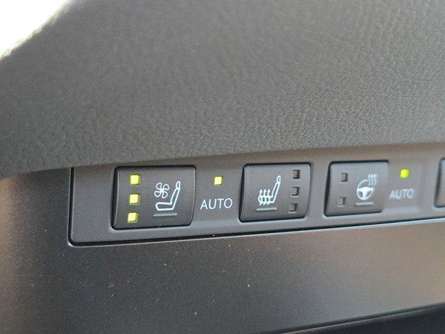 new 2025 Lexus ES 300h car, priced at $50,748