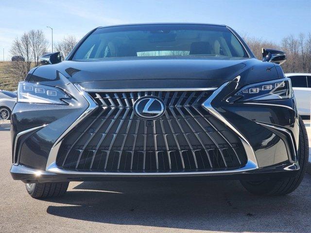 new 2025 Lexus ES 350 car, priced at $56,029