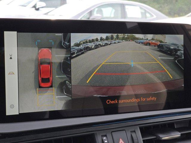 new 2025 Lexus ES 350 car, priced at $53,359