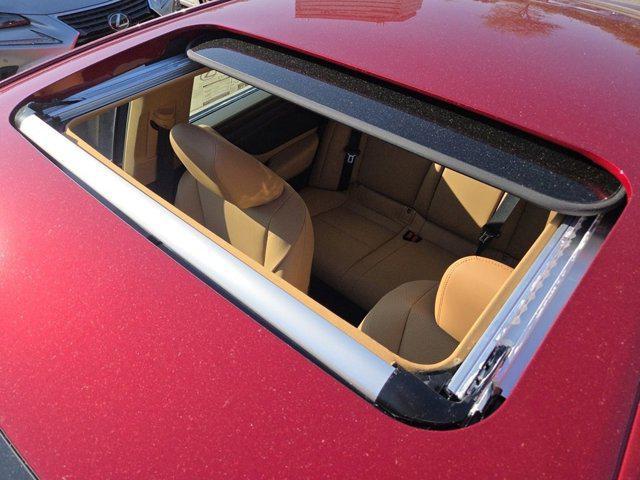 new 2025 Lexus ES 300h car, priced at $49,827