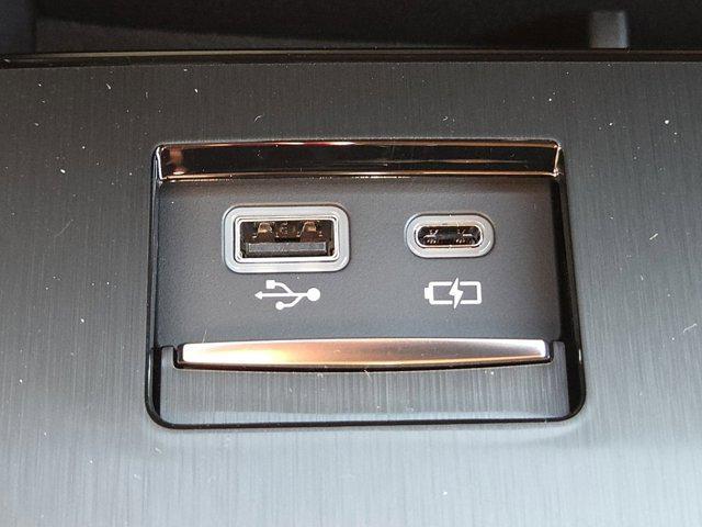 new 2025 Lexus ES 300h car, priced at $49,827