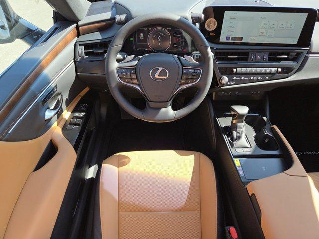 new 2025 Lexus ES 300h car, priced at $50,287