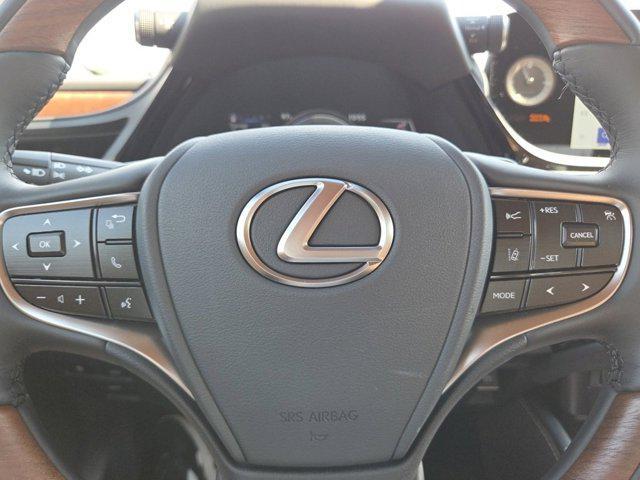 new 2025 Lexus ES 300h car, priced at $50,748
