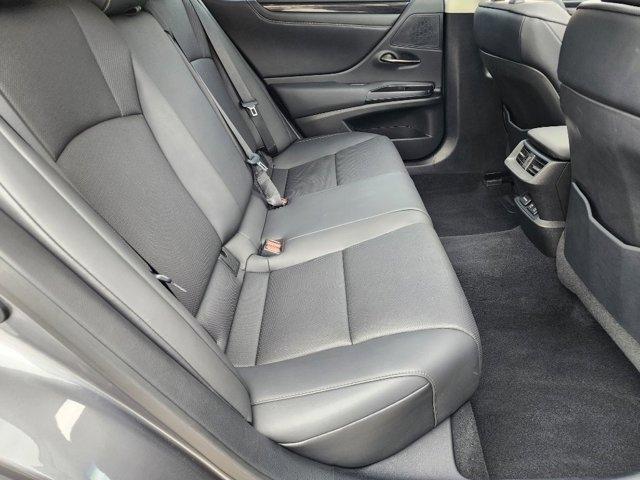 used 2021 Lexus ES 350 car, priced at $31,310