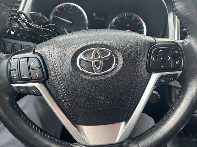 used 2019 Toyota Highlander car, priced at $20,998