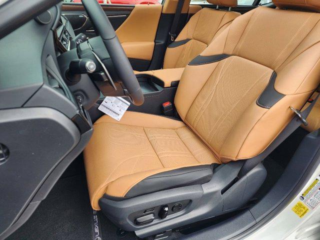 used 2024 Lexus ES 300h car, priced at $50,980