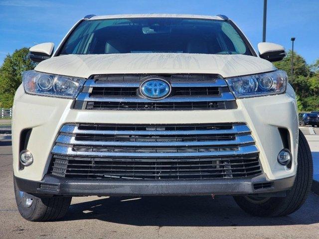 used 2019 Toyota Highlander Hybrid car, priced at $27,945