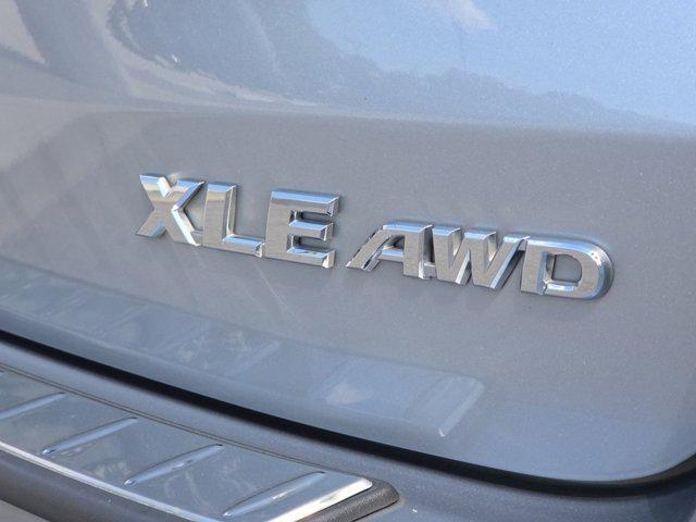 used 2014 Toyota Highlander car, priced at $14,473
